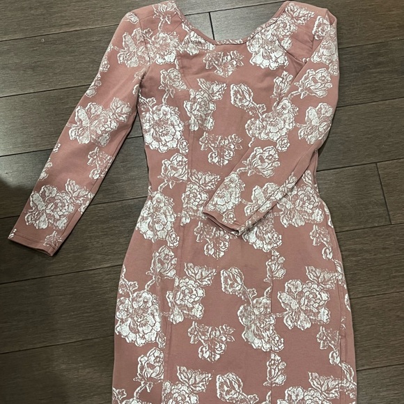 Aritizia - Wilfred Dress - Picture 1 of 7